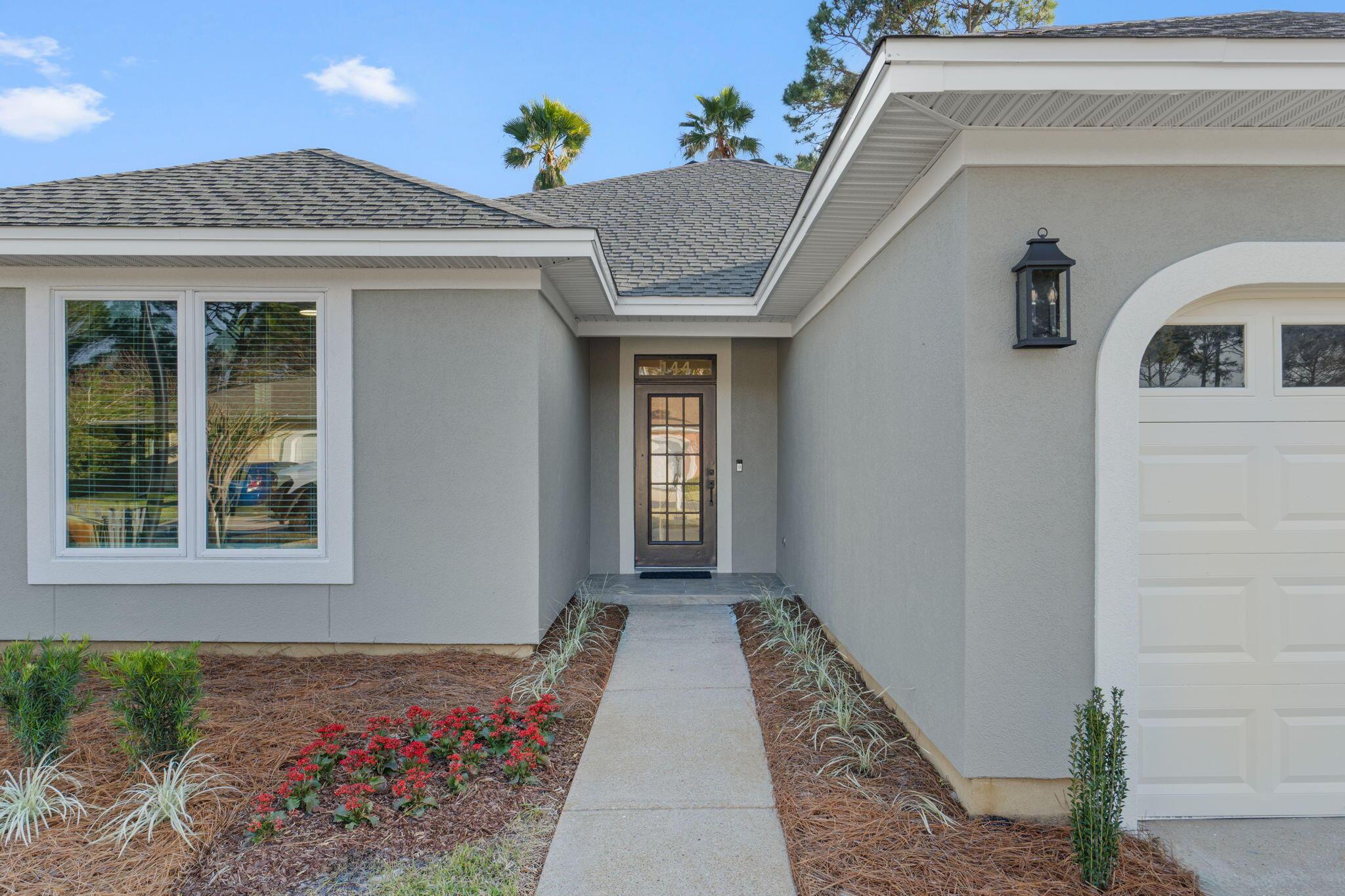 Image 2: Entry Way