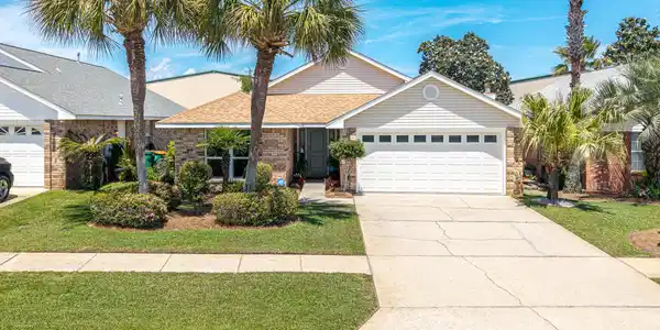 Image 3: 4643 Windstarr Drive-5