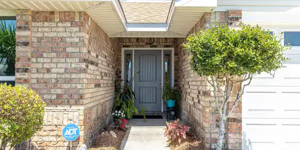 Image 4: 4643 Windstarr Drive-4