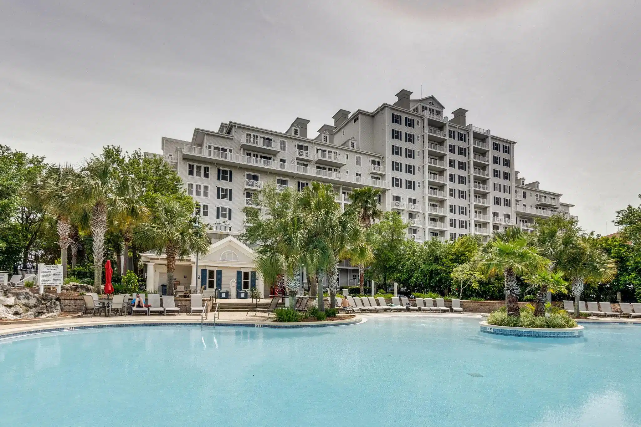 Image 1: Grand Sandestin Pool
