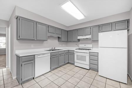 106 4th Avenue