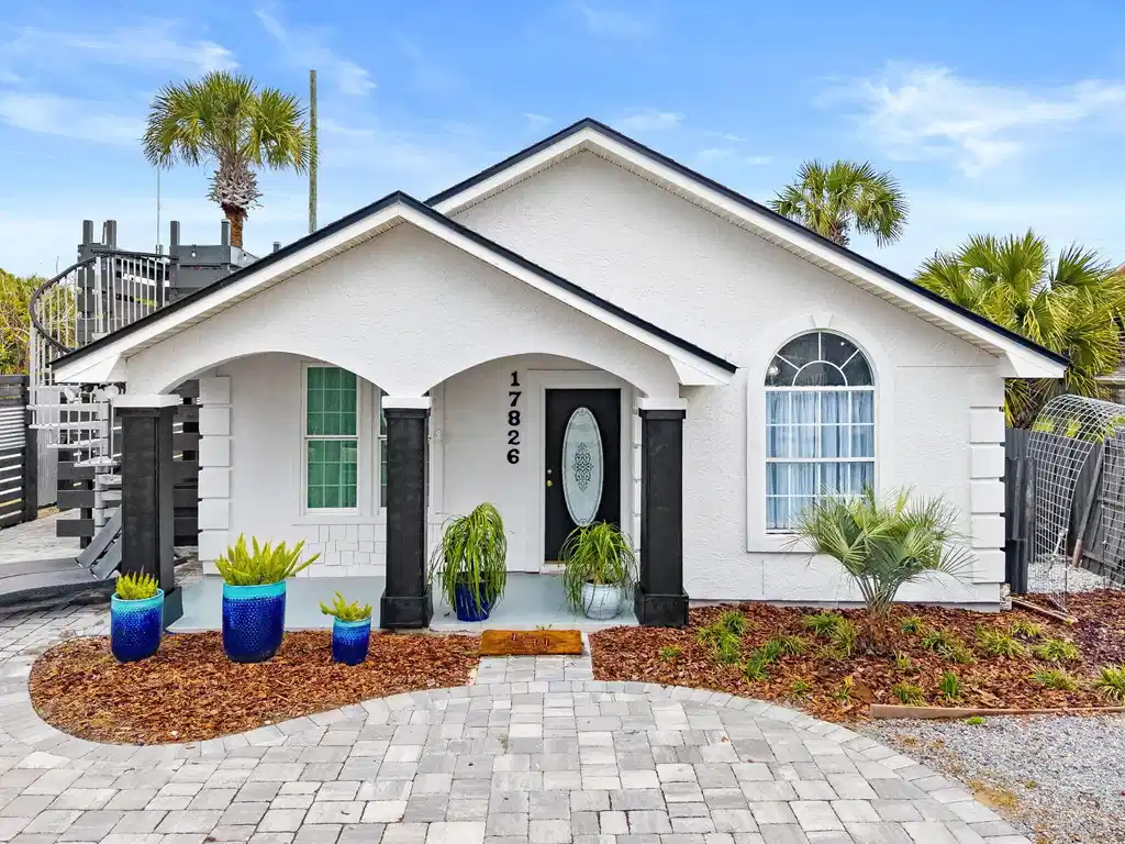 Image 1: 1-web-or-mls-17826 Front Beach Rd -01