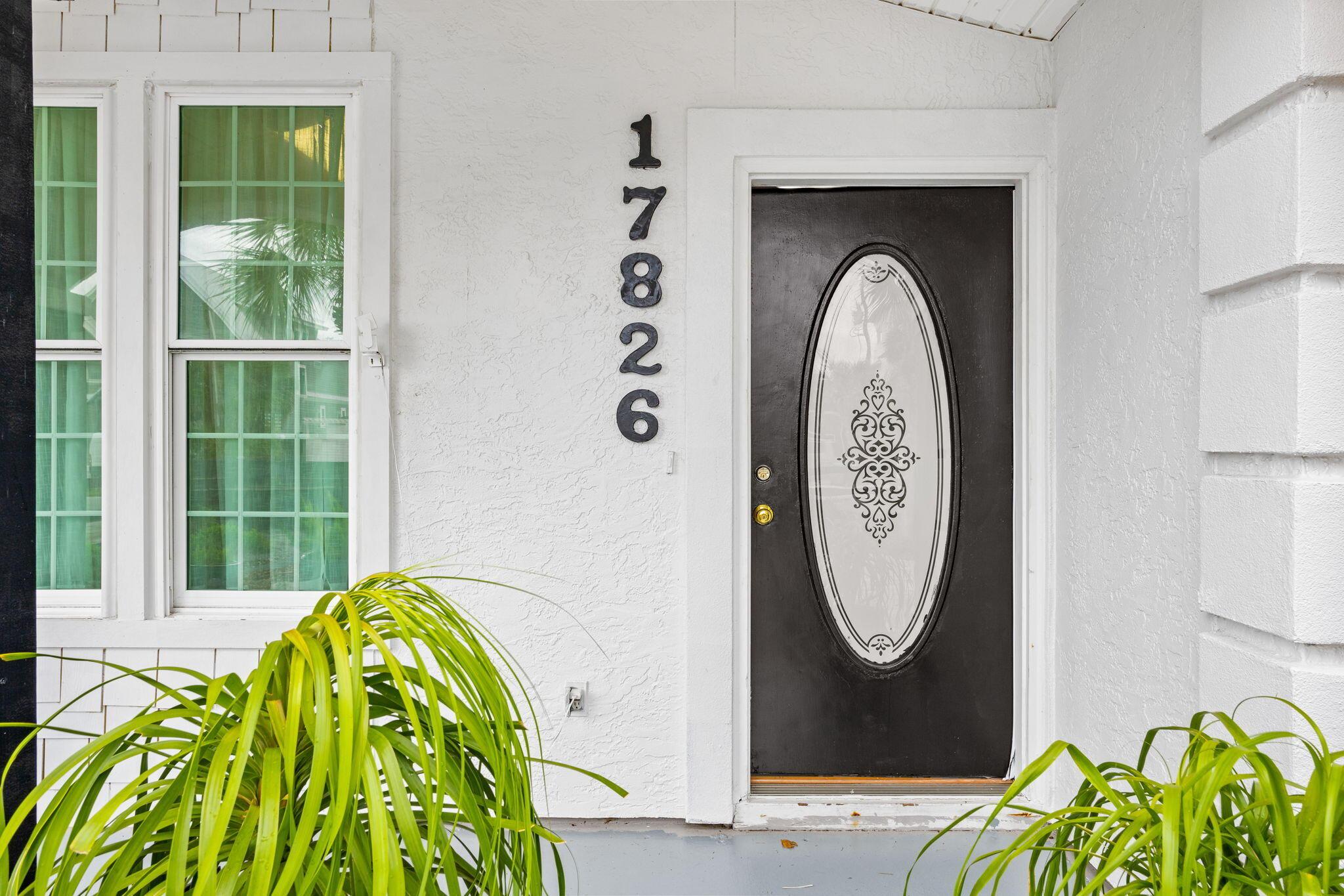 Image 3: 3-web-or-mls-17826 Front Beach Rd -03
