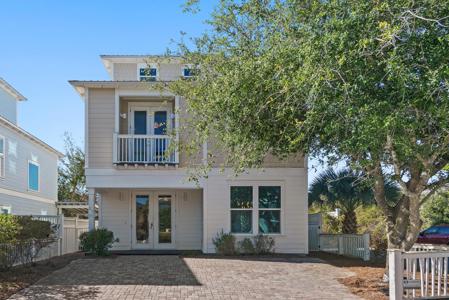 33 Sugar Sand Lane