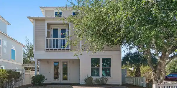 33 Sugar Sand Lane