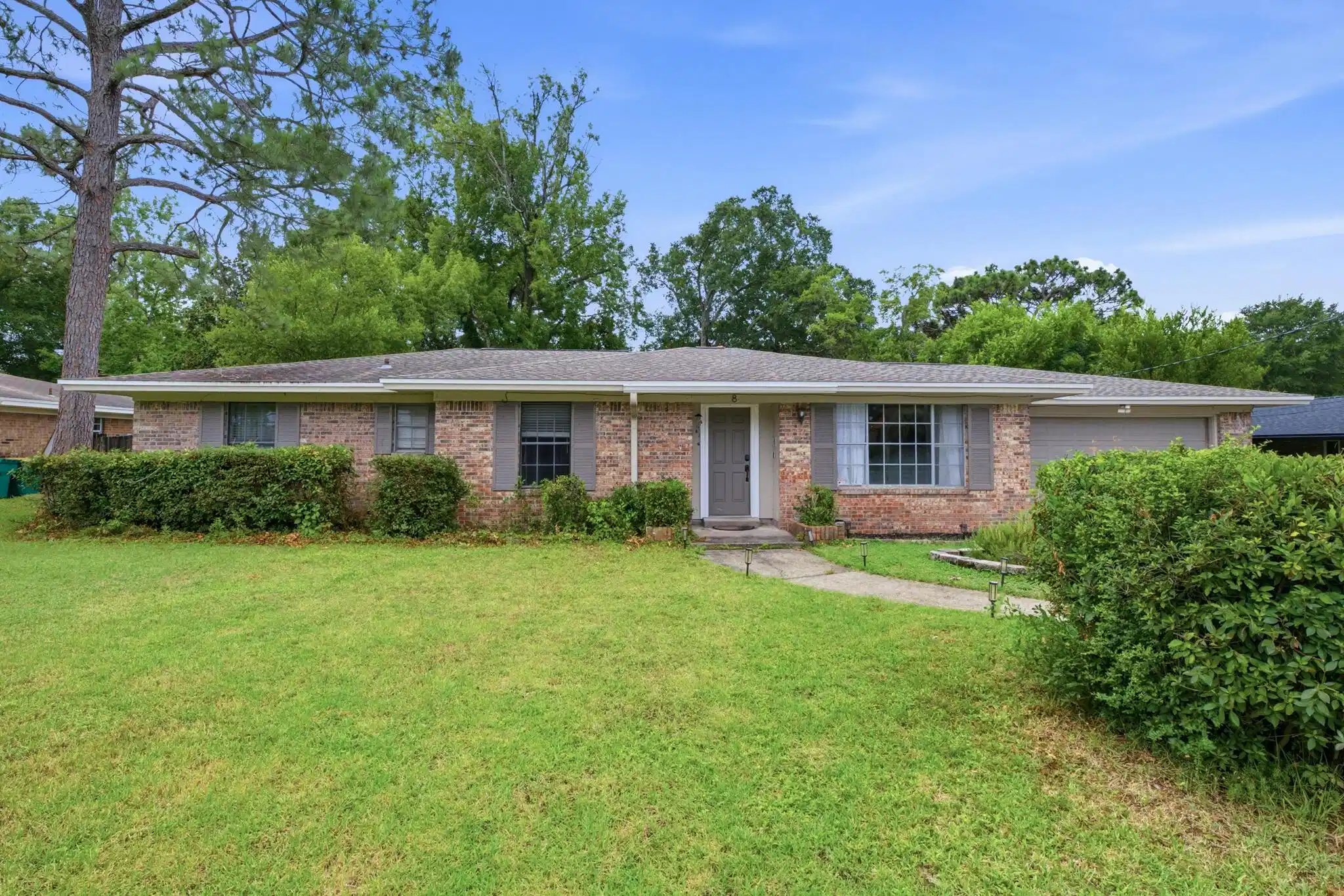 Image 1: front of home