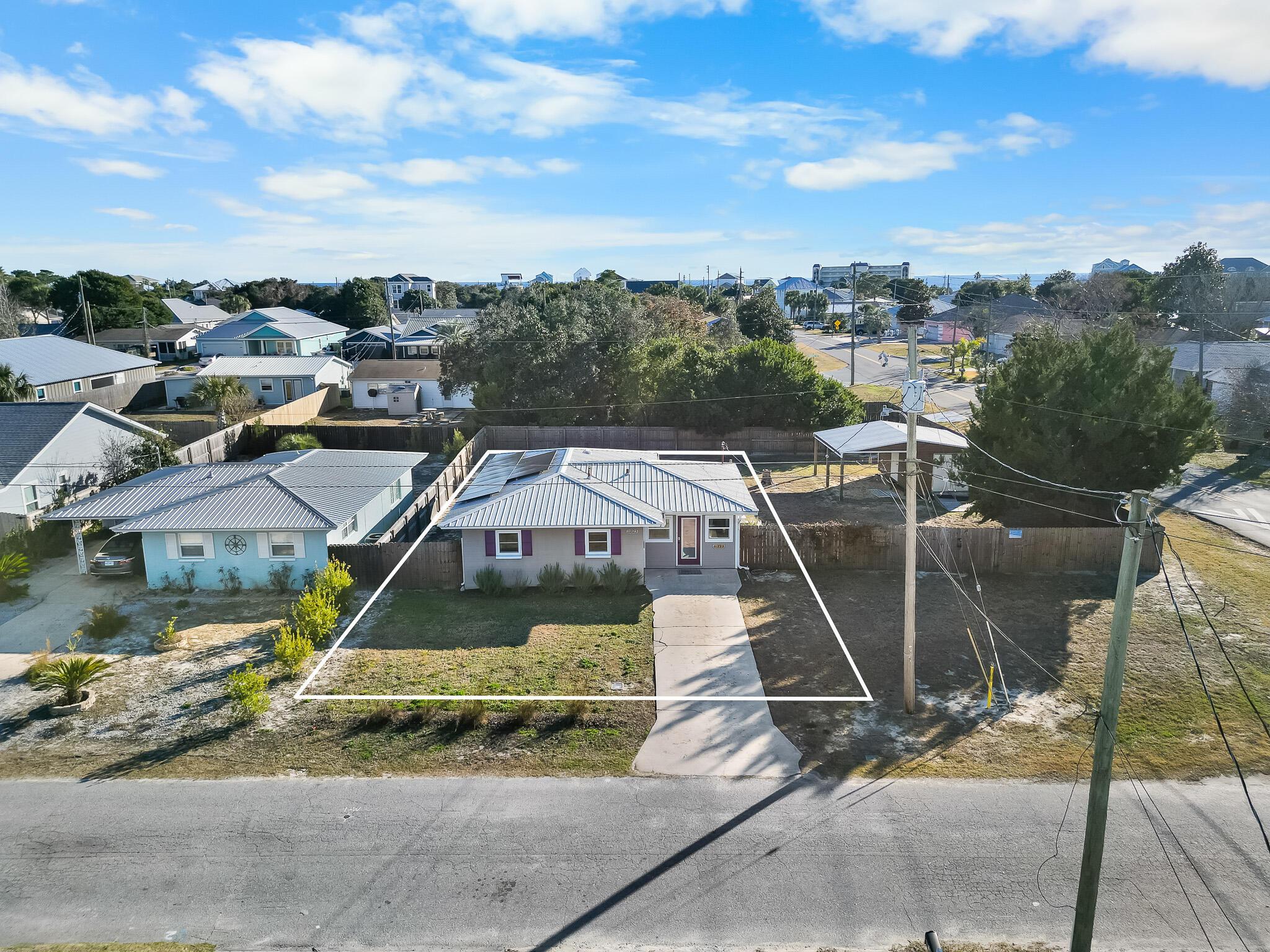Image 2: 21823 Marlin Avenue