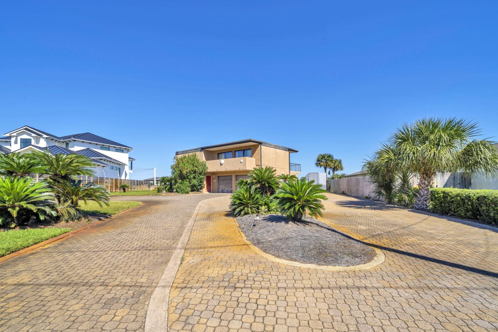 Image 1: 1-web-or-mls-DSC04264