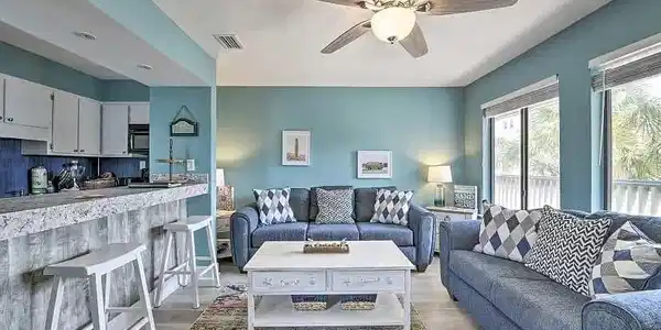 Image 2: Light:Airy Inviting