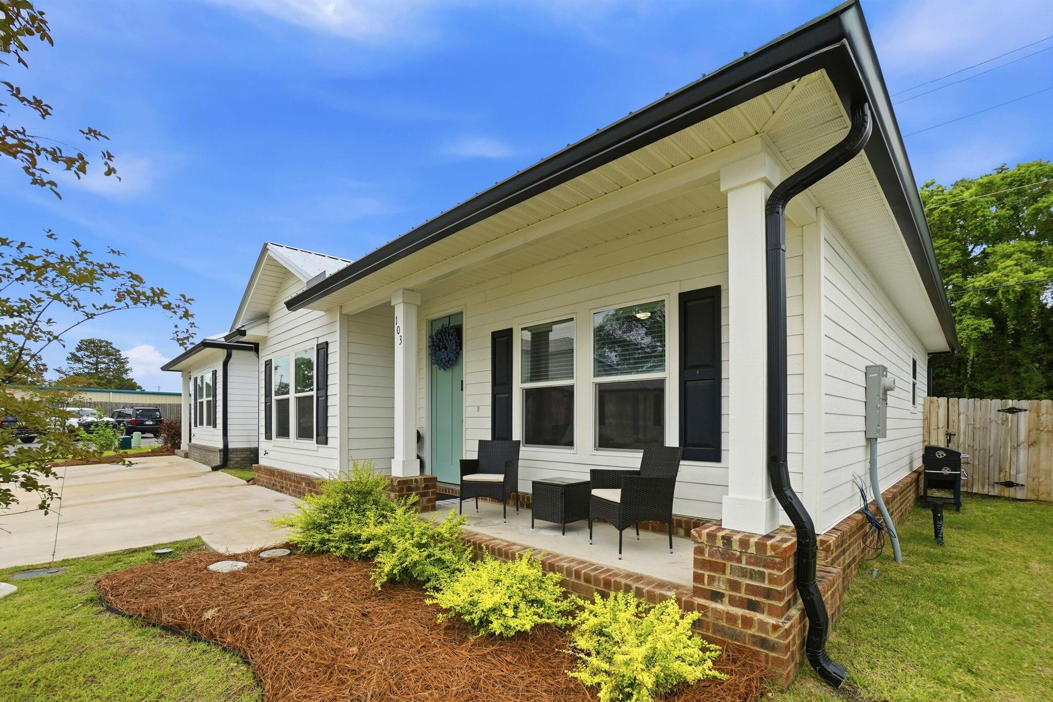 Image 3: 5-004_F8_103 Penny Ln