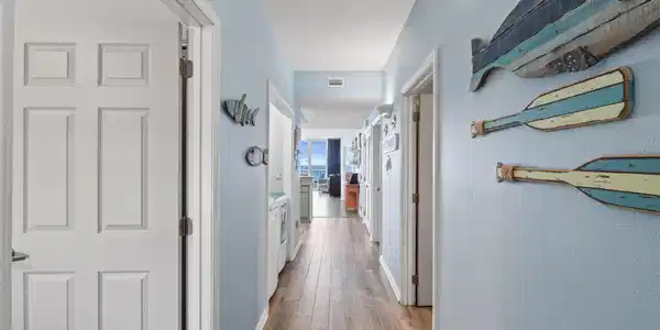 Image 3: 4-web-or-mls-FDP01814