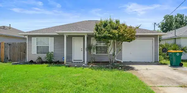 39 Kathleen Drive