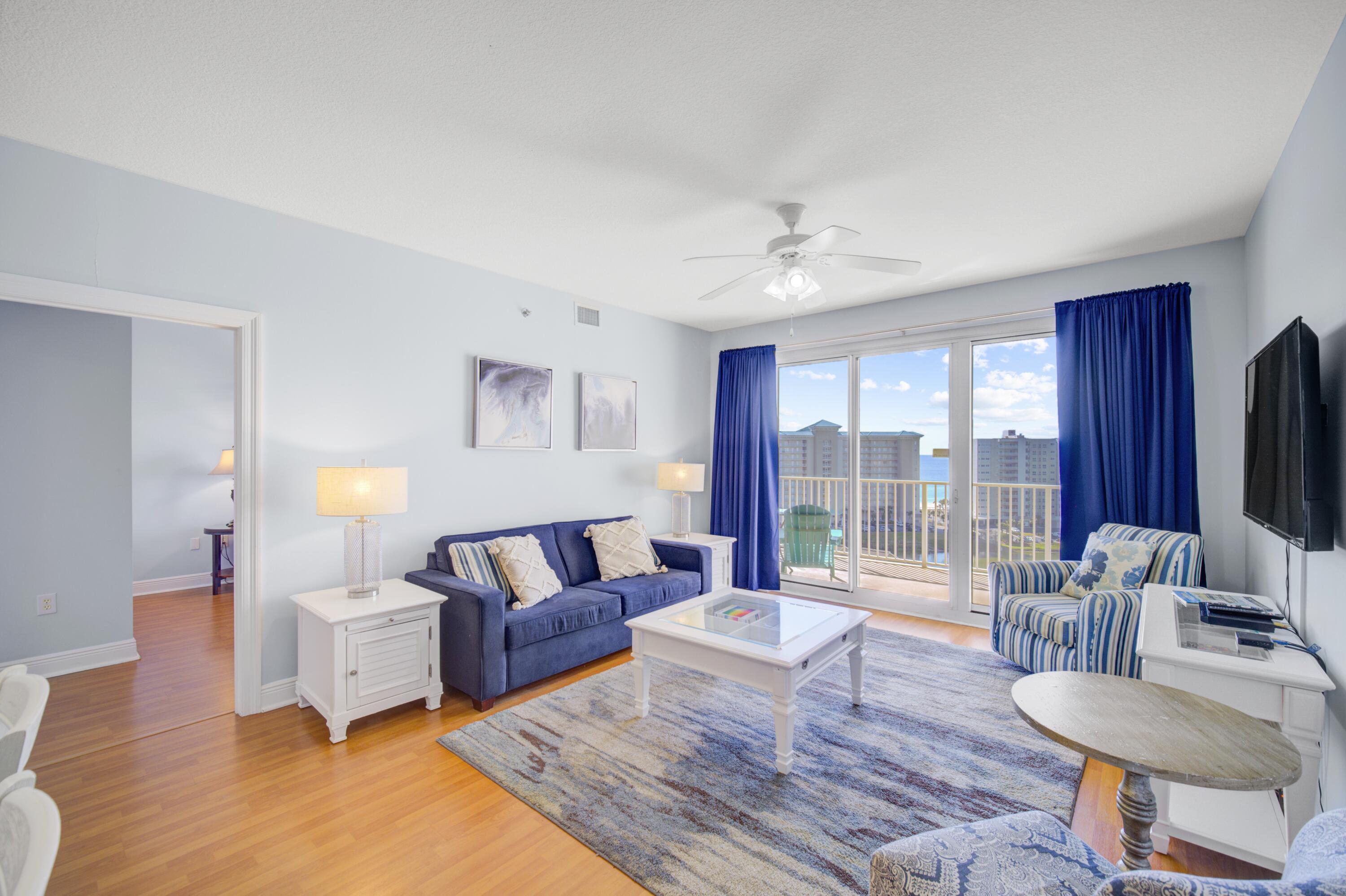 Image 2: Living Room