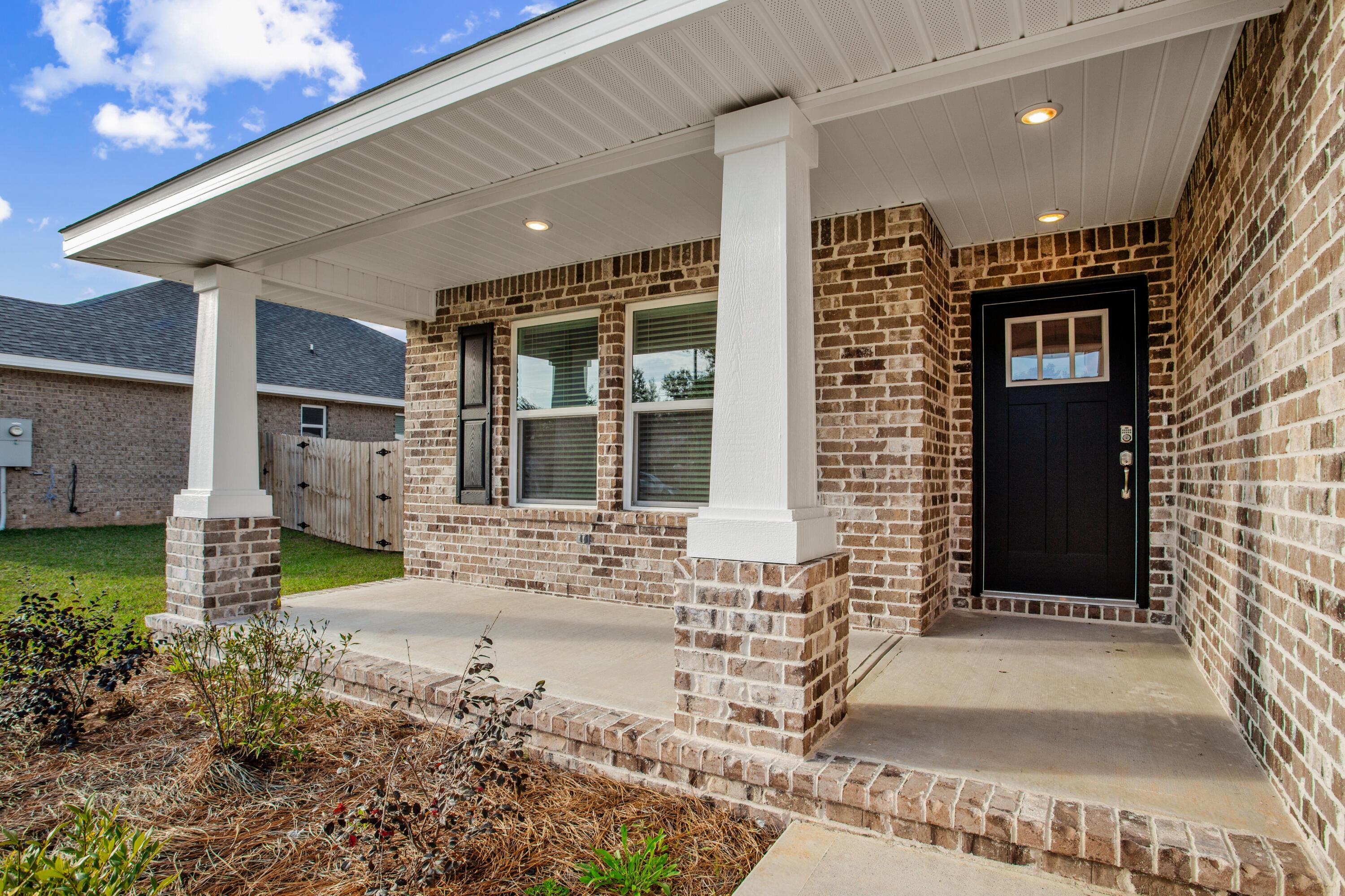 Image 3: 8576 La Salle Dr-4