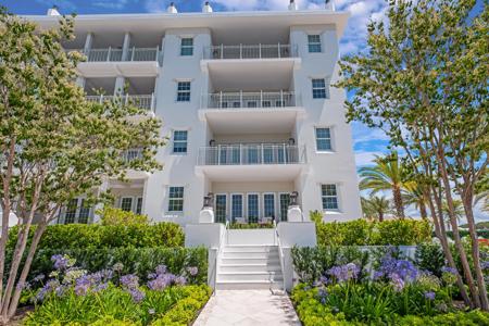 45 W Solaire Way