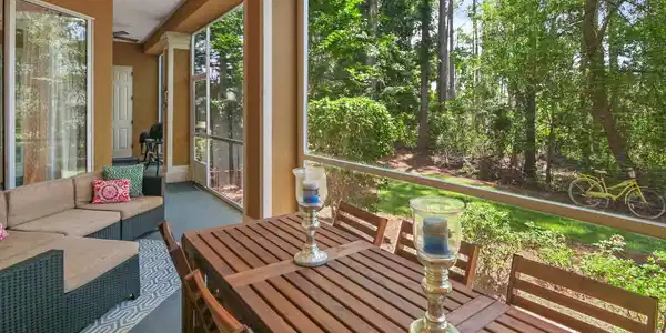 2336 Crystal Cv Lane