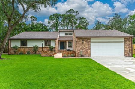 917 E Lido Circle