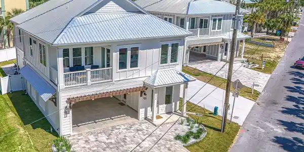 254 Sands Street