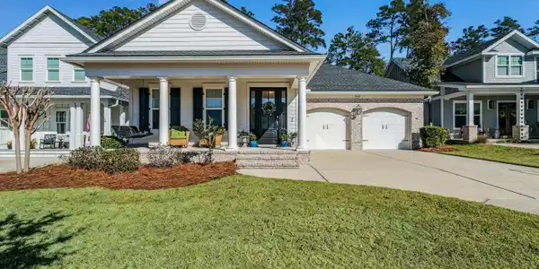 1143 Deer Moss Loop