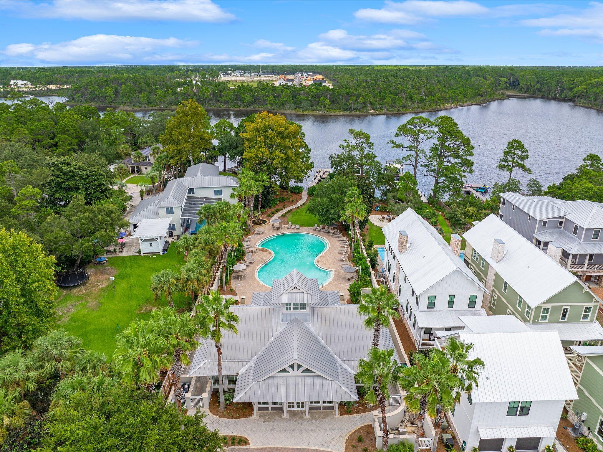 Image 3: 50-79 Grande Pointe Dr S-13