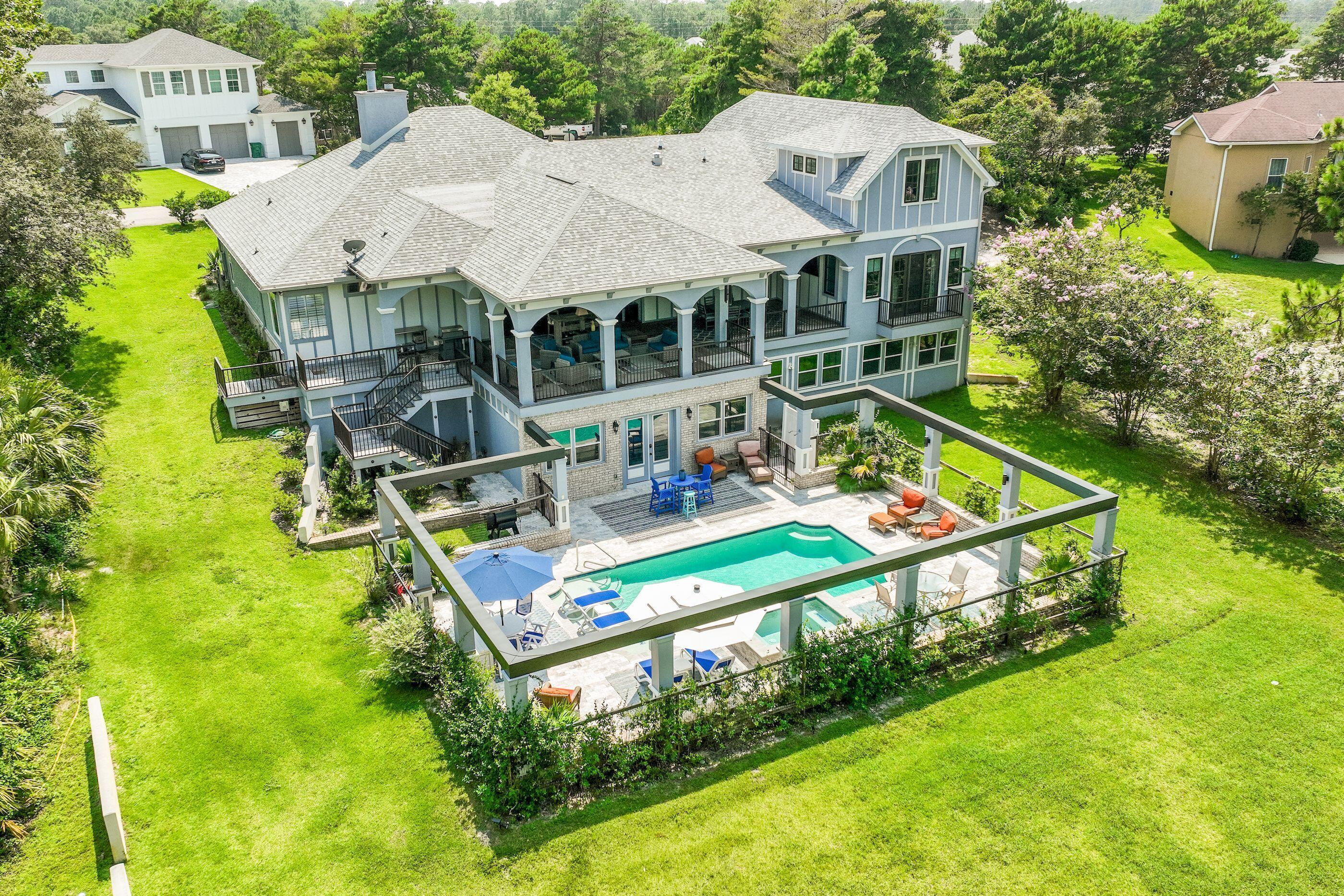 Image 2: Beautiful 2021 Home