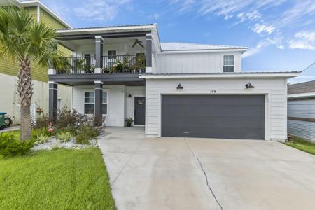 168 CRANE Street