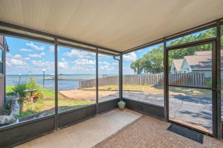 3871 Indian Trail