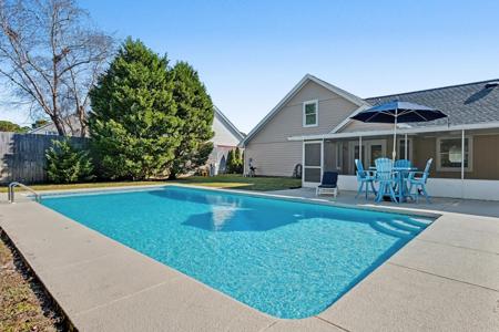 155 Long Pointe Drive