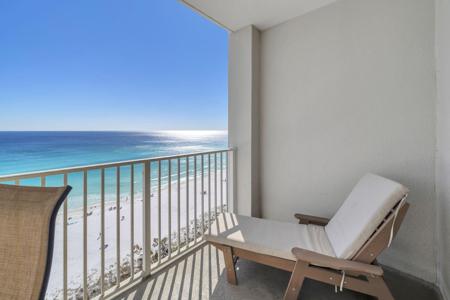 1200 Scenic Gulf