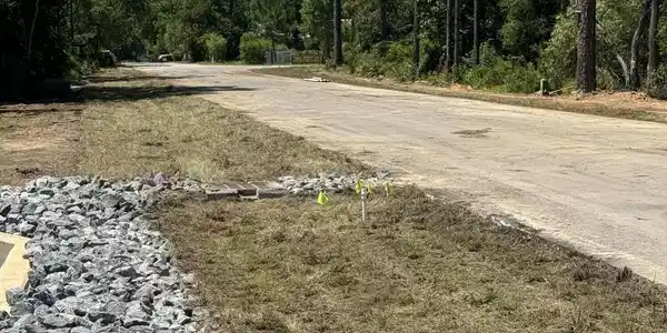Image 3: Road