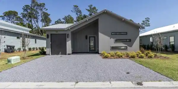 32 Asher Street