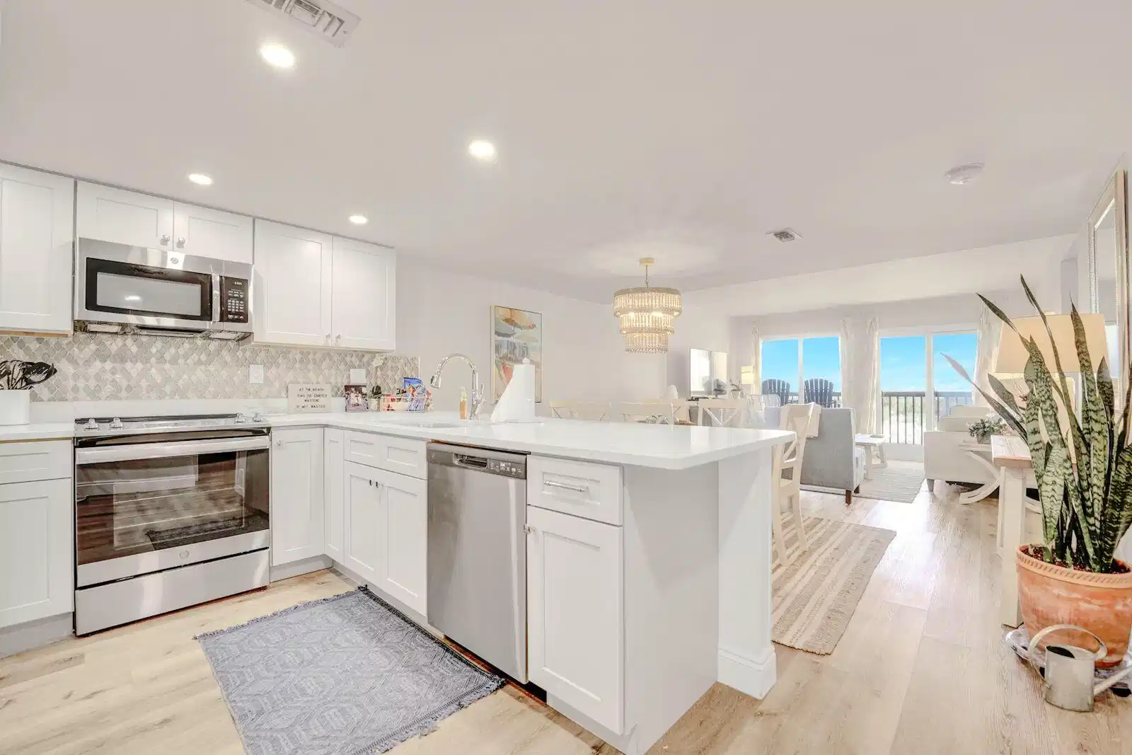 Image 1: condo