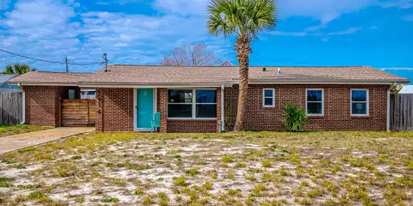 2914 Treasure Circle