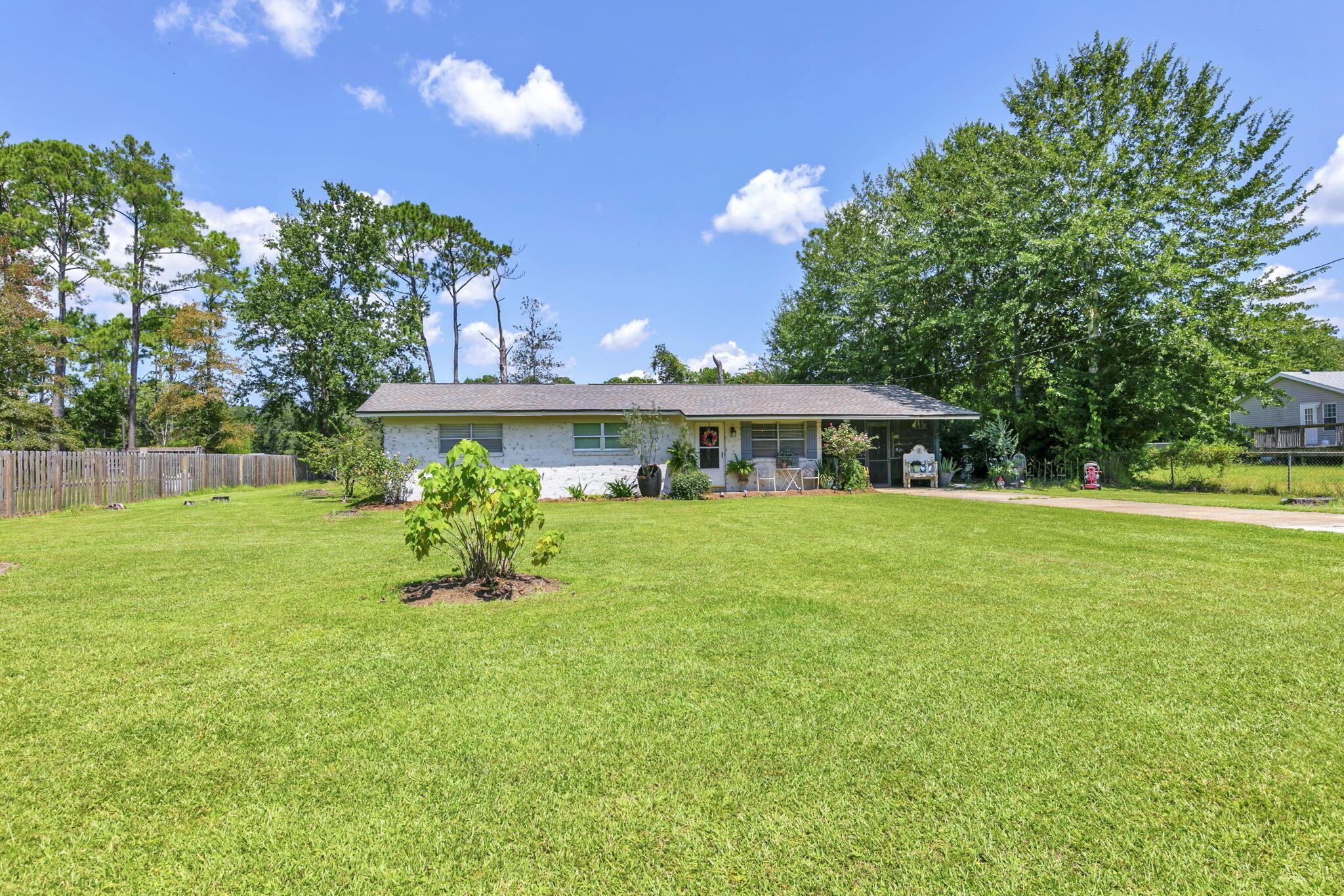 Image 1: 90 Jones Dr.