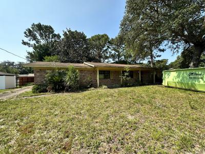 19 Magnolia Avenue