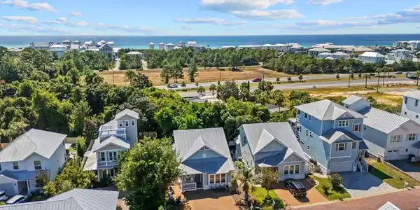 38 Inlet Cove