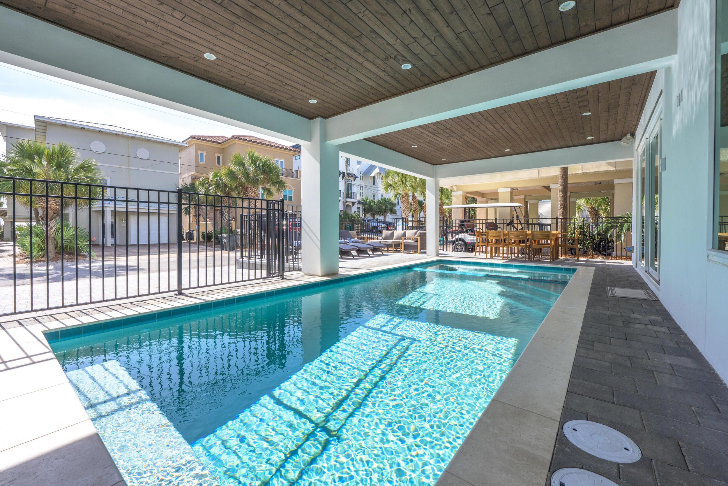 Image 3: 244 open gulf st-miramar beach-5