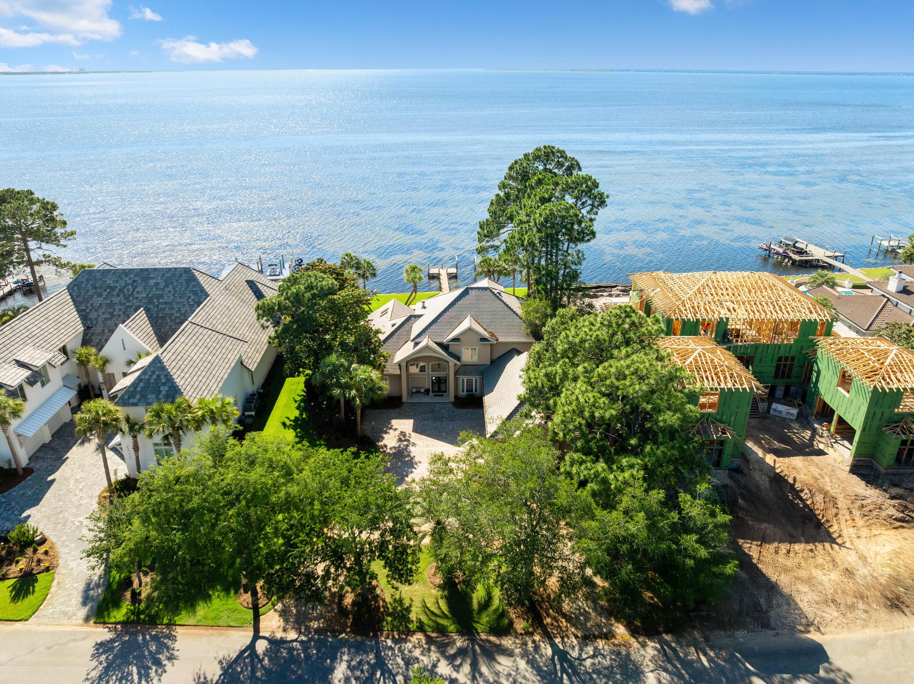Image 2: 3217 Bay Estates