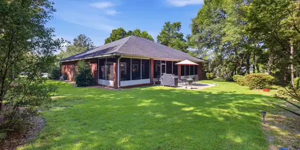 Image 3: 412RuckelDr-Niceville-FL-019