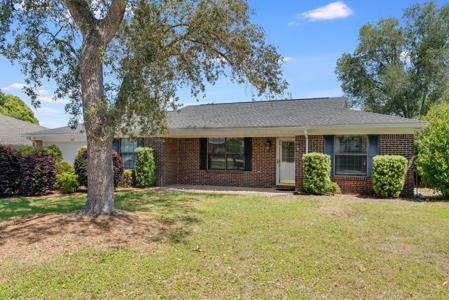 64 Lake Lorraine Circle