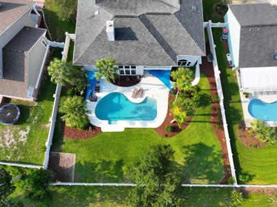 815 Dolphin Drive