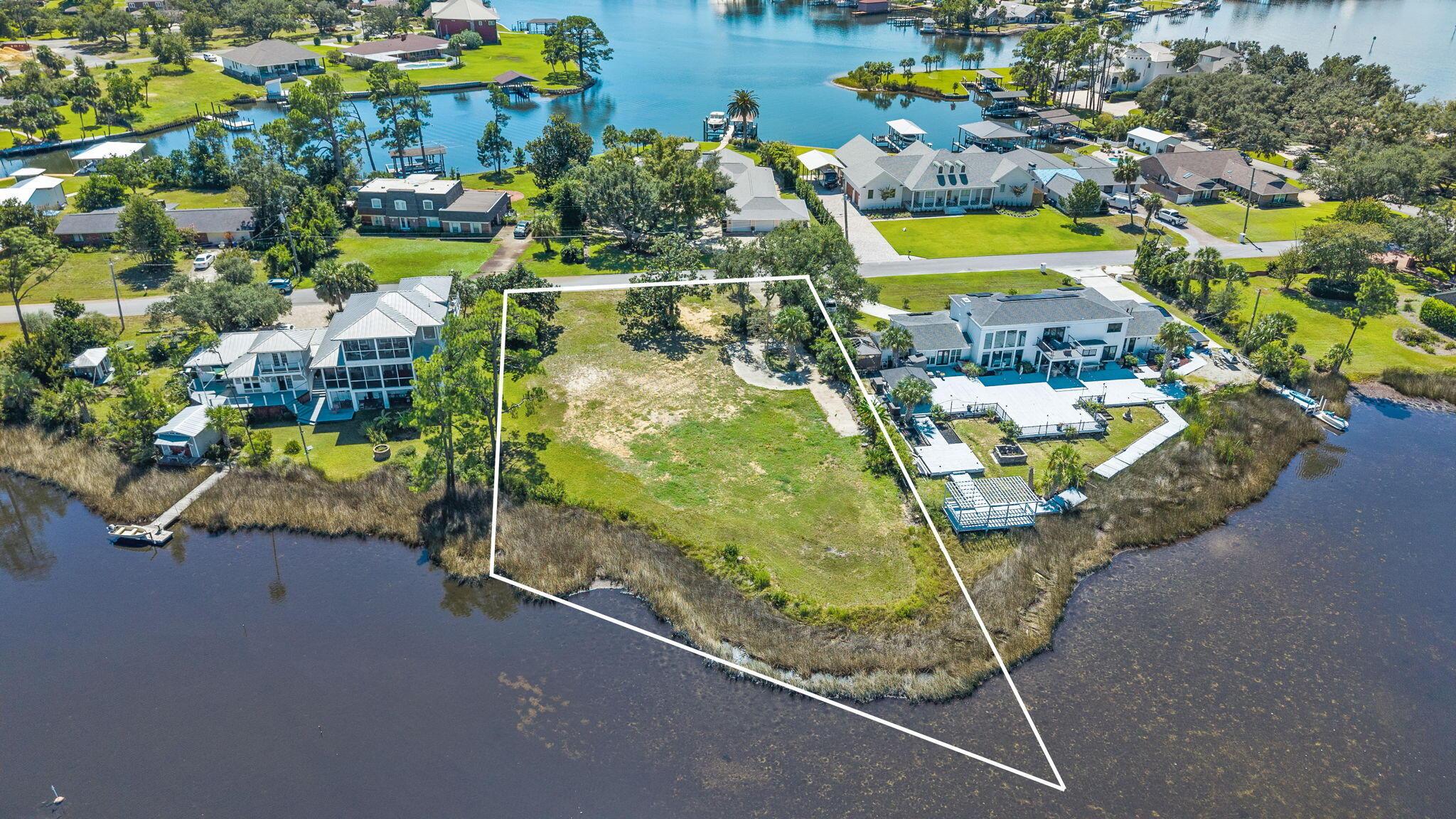Image 3: 17-web-or-mls-DJI_20250927123801_0585_D-