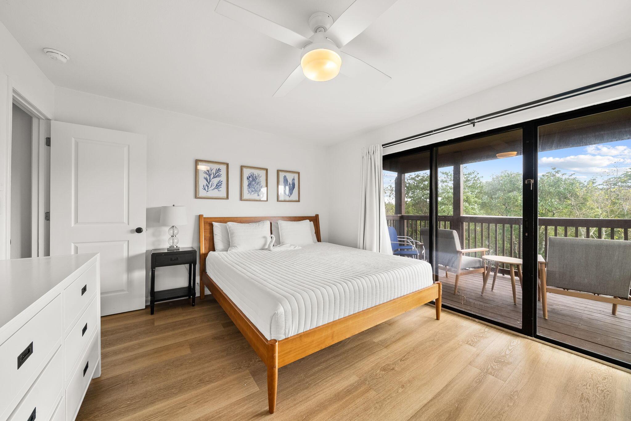 Image 3: 20-web-or-mls-17620 Front Beach Rd J2 -0