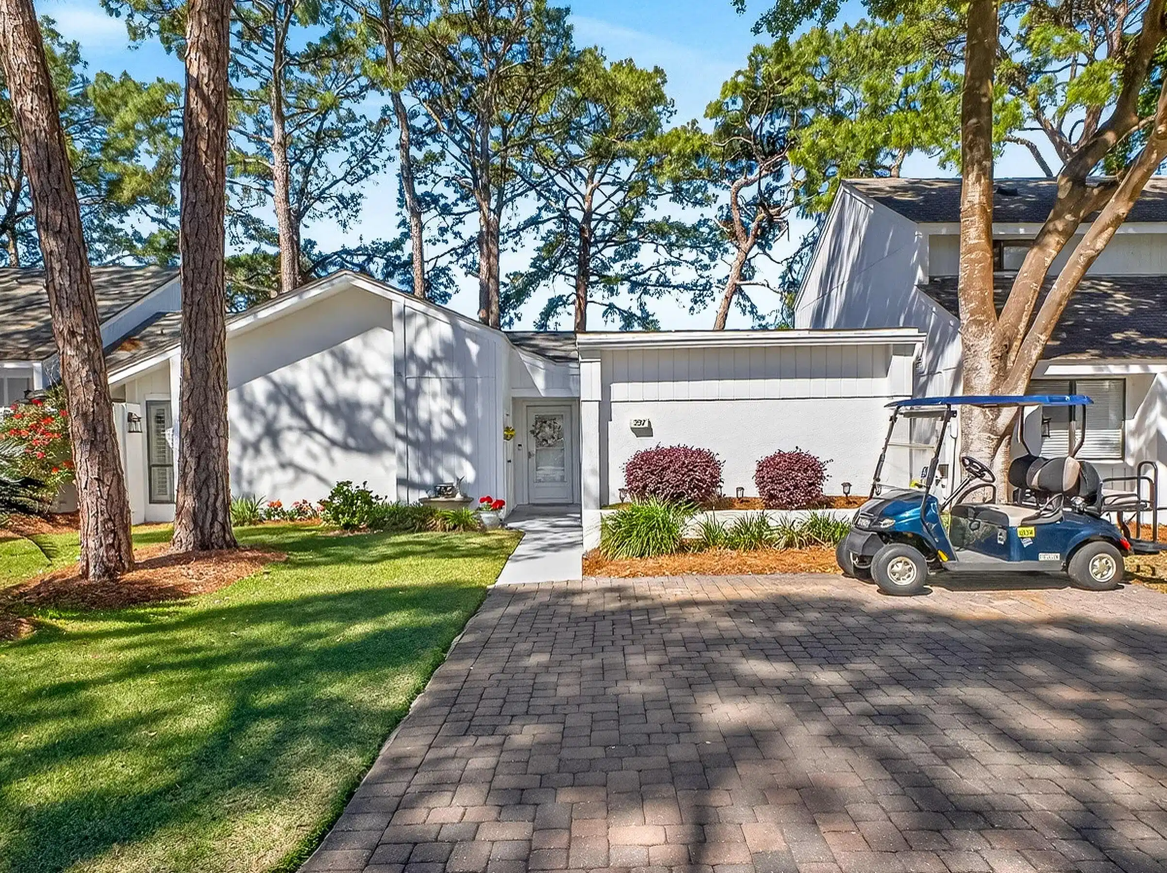 Image 1: 397 Linkside Drive
