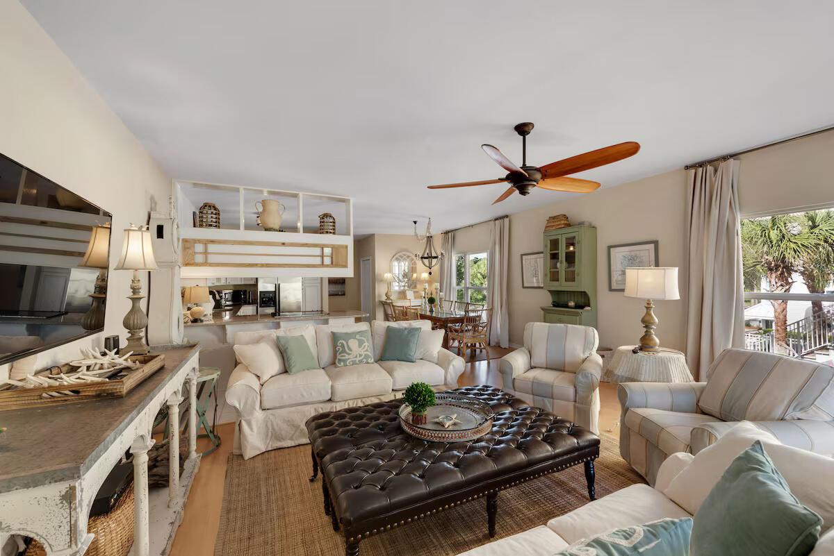 Image 2: Living Room