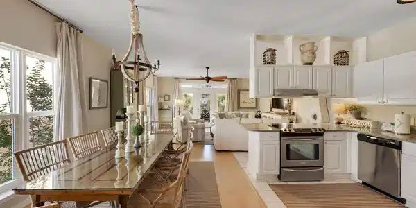 Image 3: OPen Kitchen