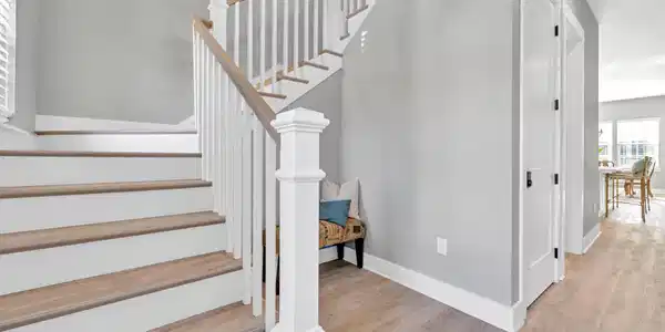 Image 2: Entryway