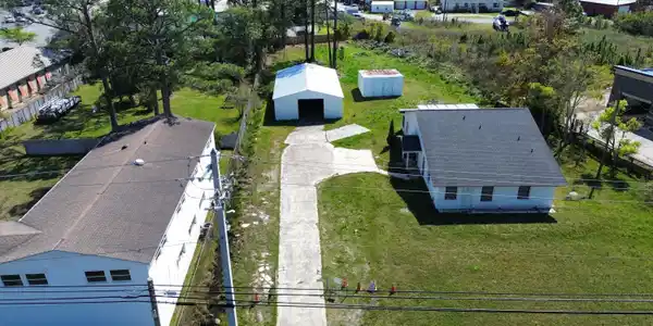 Image 4: Above Property