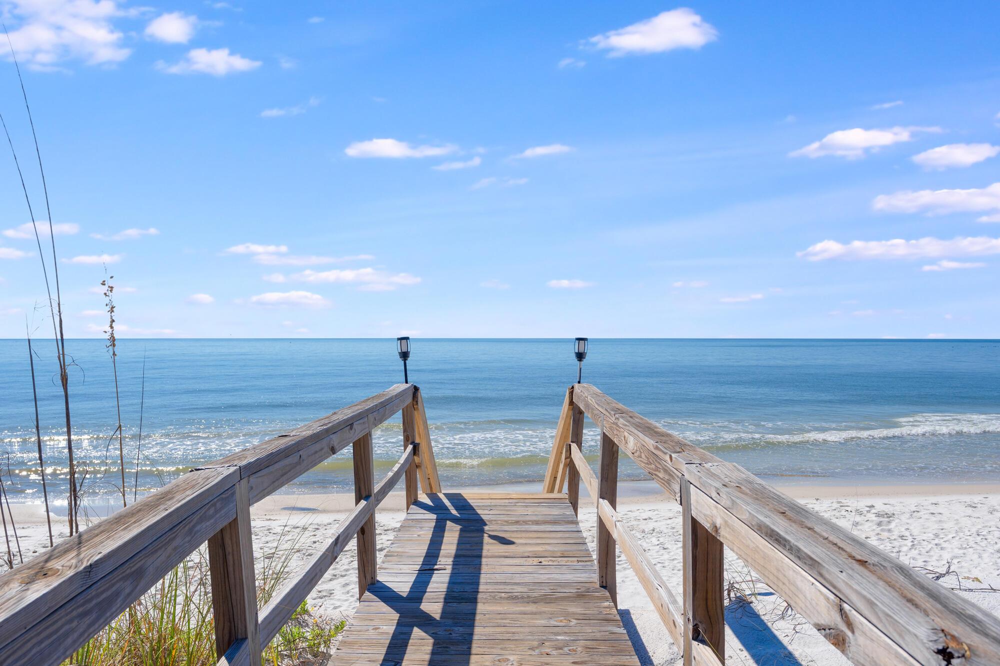 Image 4: 110-cliffton-beach-dr - awp - 0256