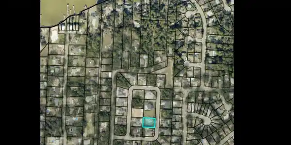 4B Manor Circle